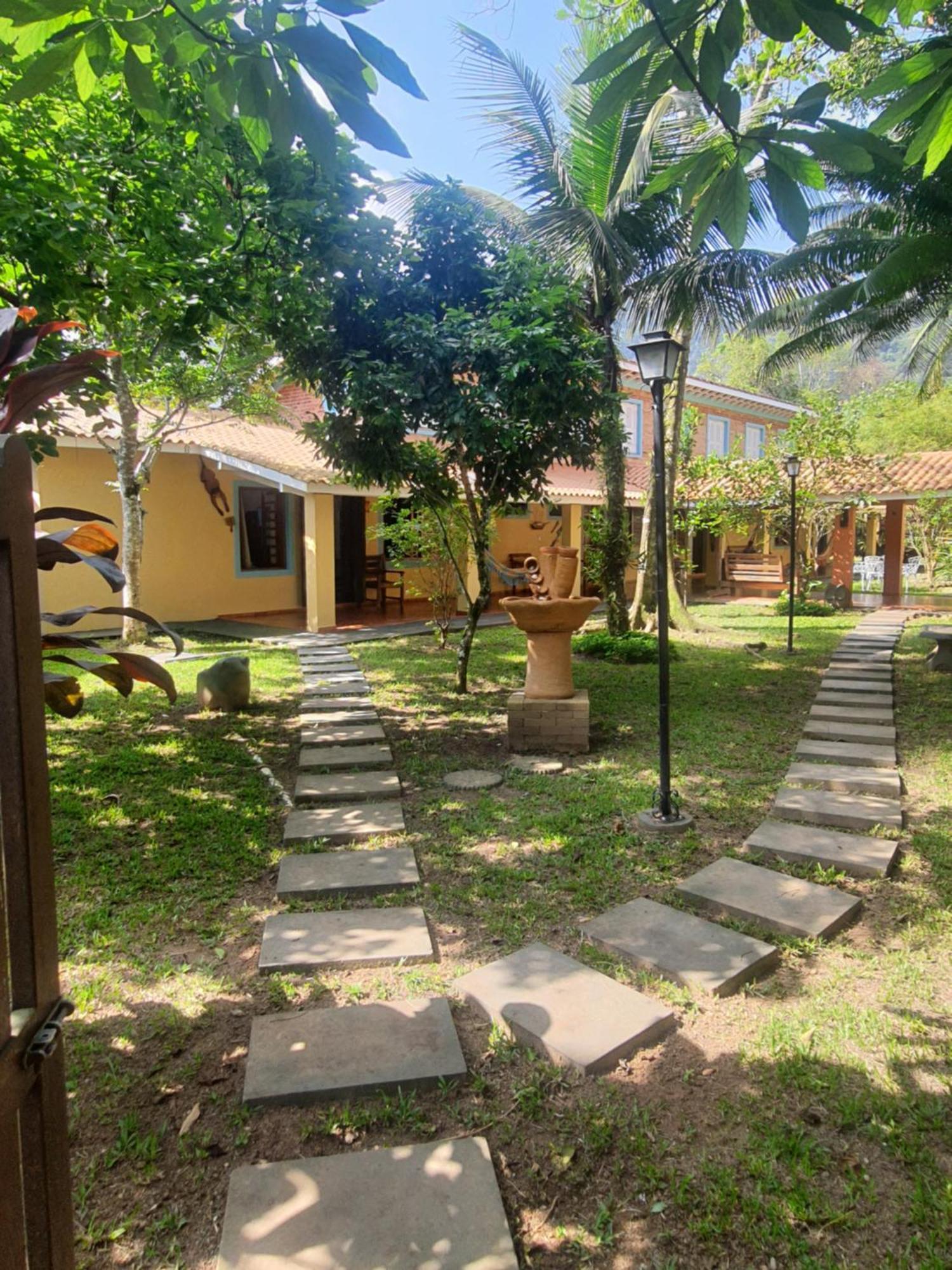Suites Quintal De Lazaro 6 อูบาตูบา ภายนอก รูปภาพ