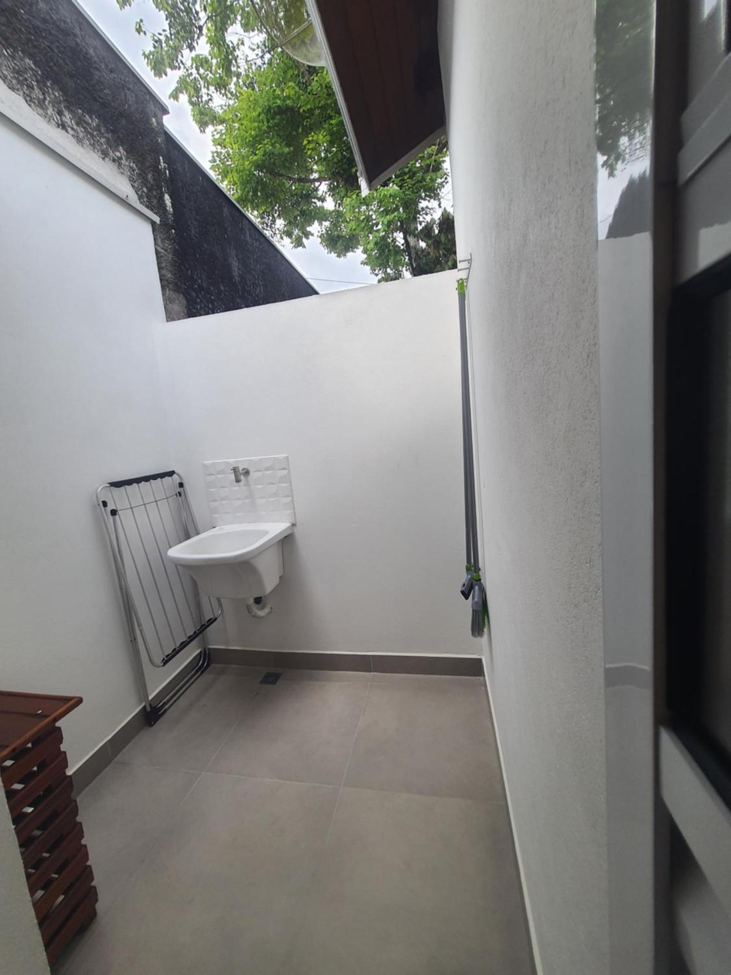 Suites Quintal De Lazaro 6 อูบาตูบา ภายนอก รูปภาพ
